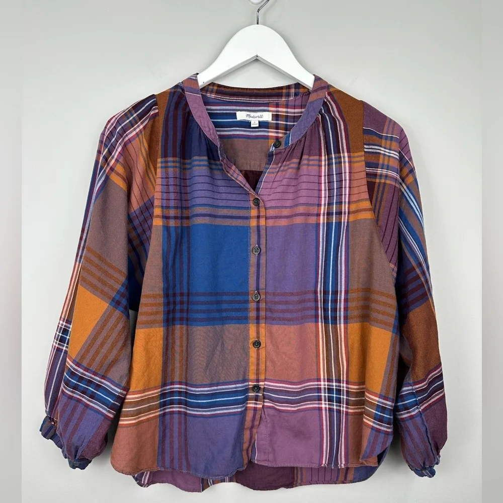 Madewell pretty button